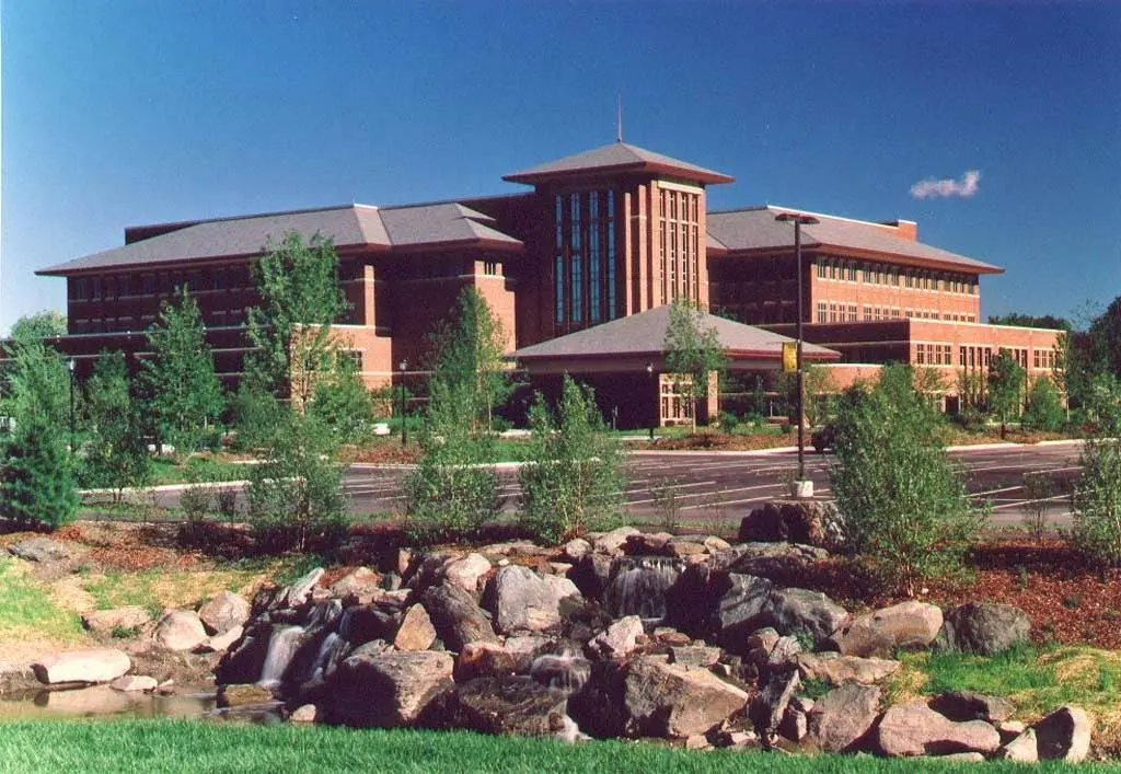 Elmhurst Dental Health Center - Professional dental clinic exterior with modern facilities
