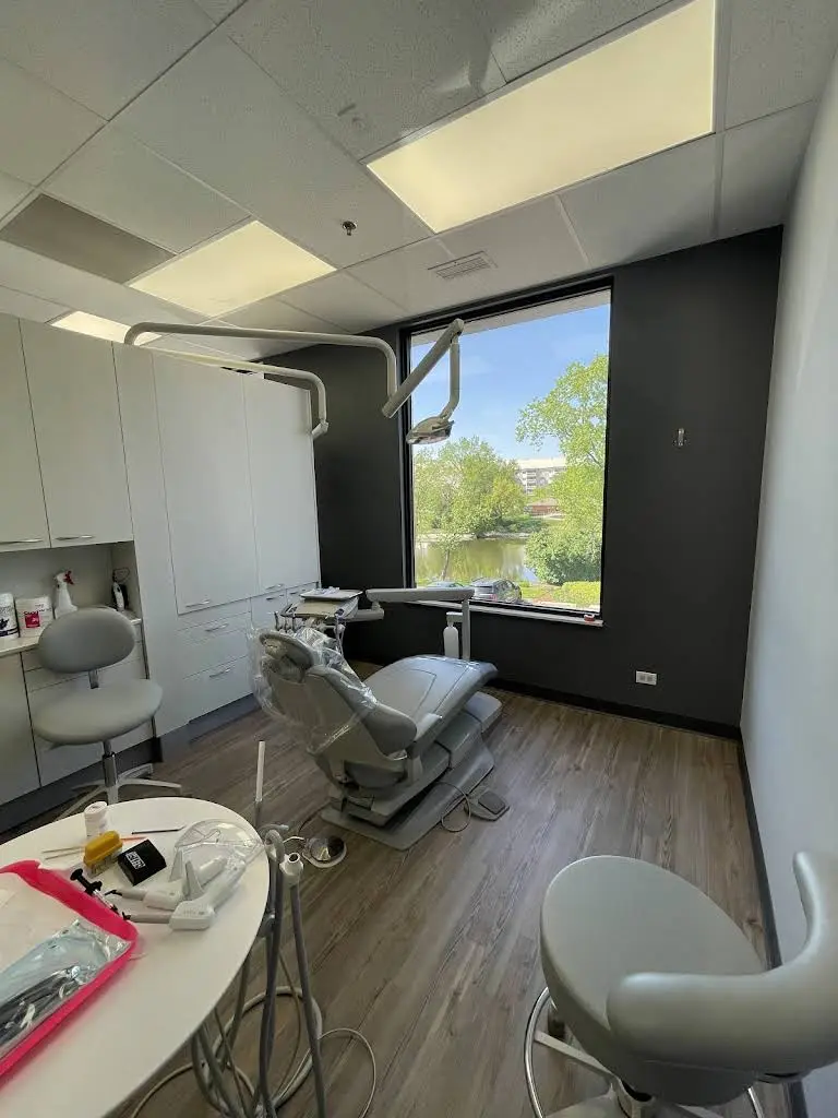 Brett Blacher DDS, PC - Professional dental clinic exterior with modern facilities