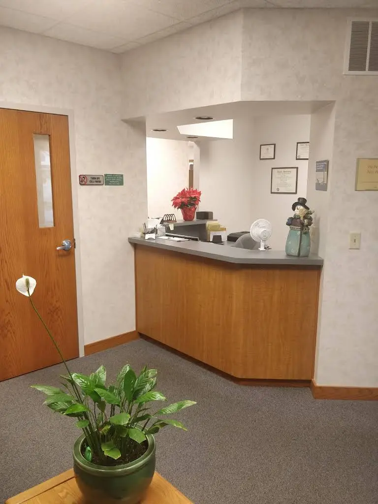 Jarzen Dental - Professional dental clinic exterior with modern facilities