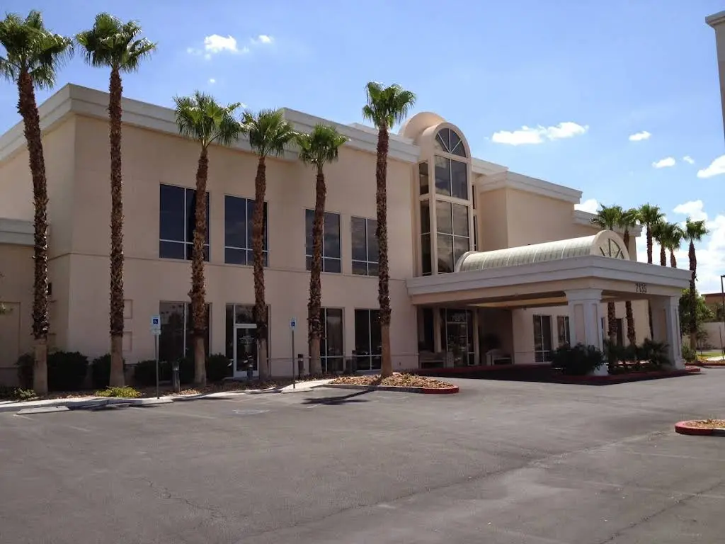 Red Rock Surgery Center - Professional dental clinic exterior with modern facilities