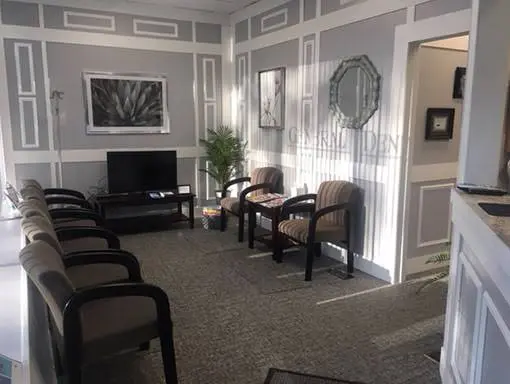 Rossino Dental - Professional dental clinic exterior with modern facilities