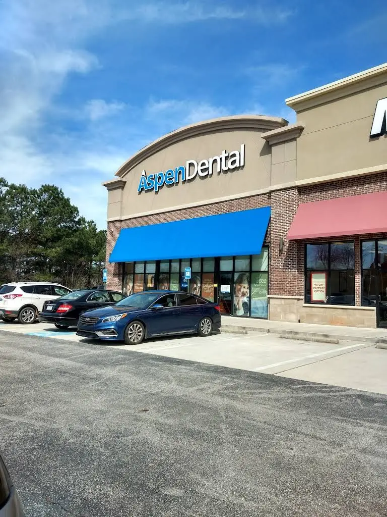 Aspen Dental - Professional dental clinic exterior with modern facilities