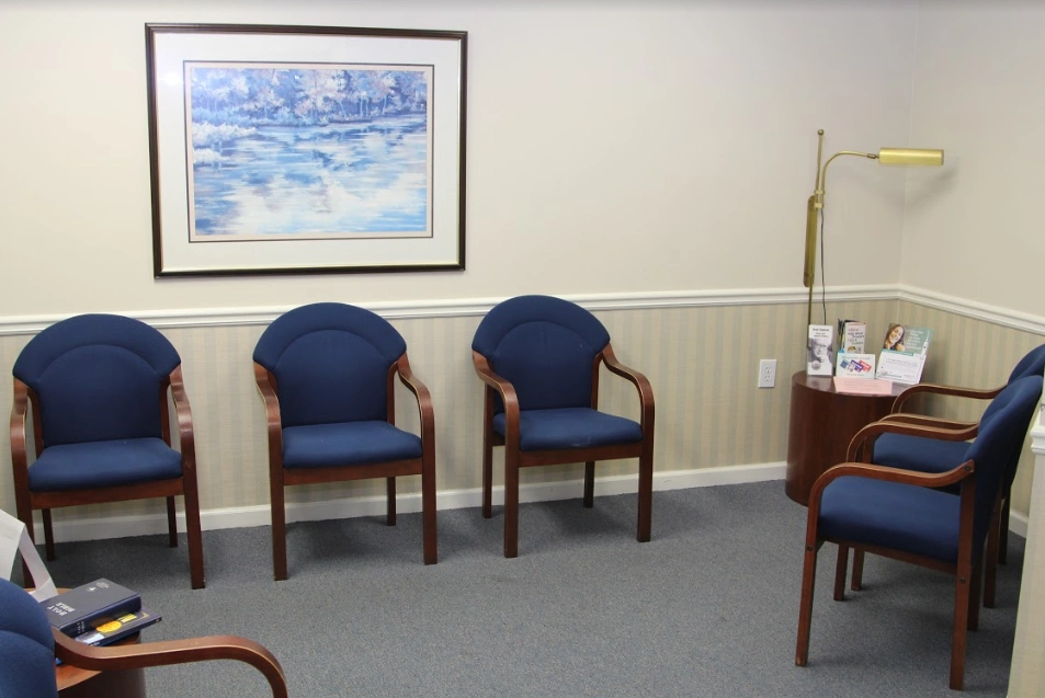 Douglasville Cosmetic & Dental Implant Studio: Anya & Silliman Dentistry