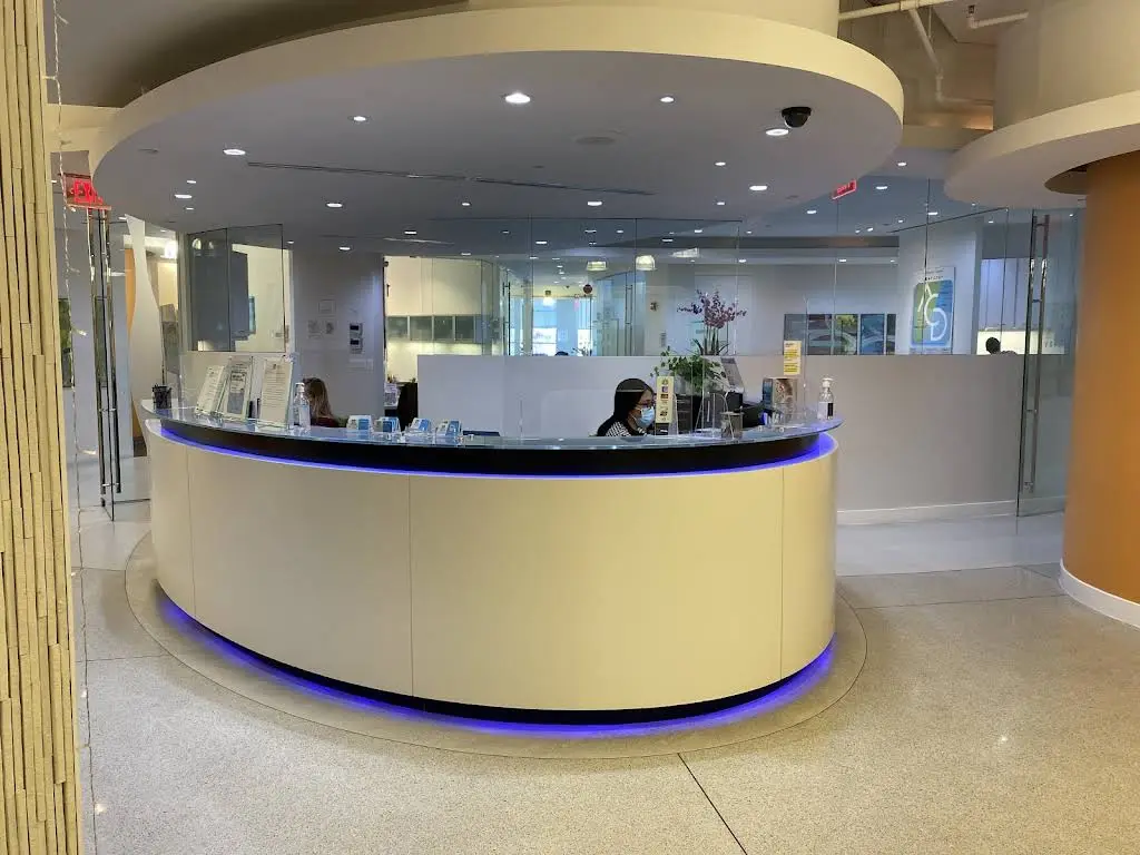 Arlington Center for Dentistry - Professional dental clinic exterior with modern facilities