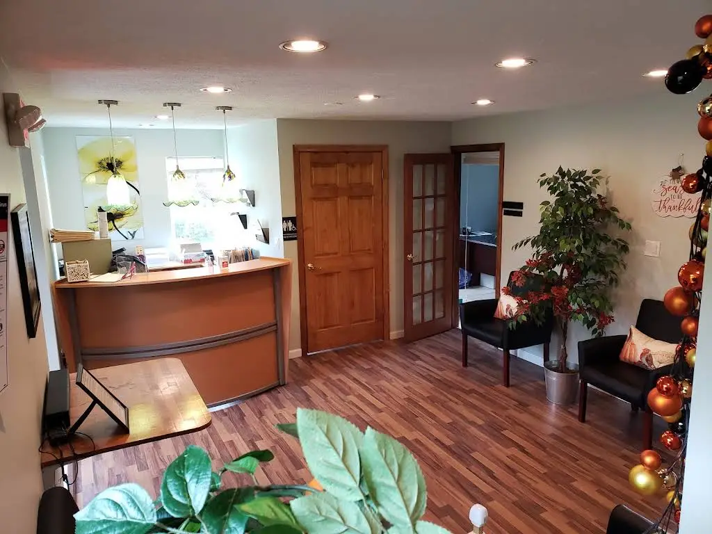 Franklin Park Dental - Professional dental clinic exterior with modern facilities
