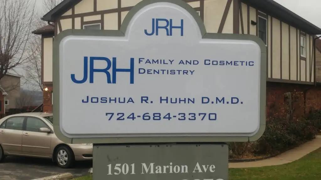Joshua R Huhn DMD - Professional dental clinic exterior with modern facilities