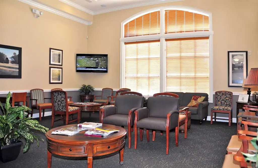 BridgeMill Dentistry - Professional dental clinic exterior with modern facilities