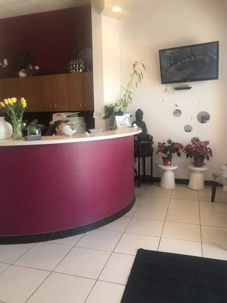 Skyline Dental Care - Professional dental clinic exterior with modern facilities