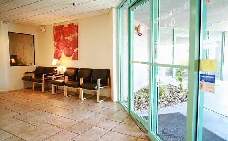 Ozaki Dental LV