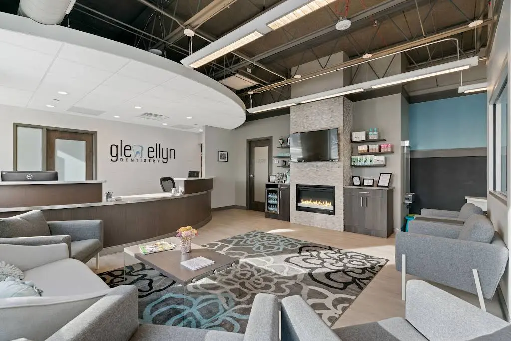 Glen Ellyn Dentistry - Professional dental clinic exterior with modern facilities