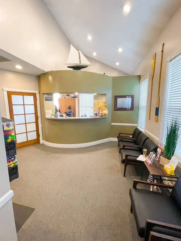 Kevin Yeager DDS / River City Dental - Professional dental clinic exterior with modern facilities