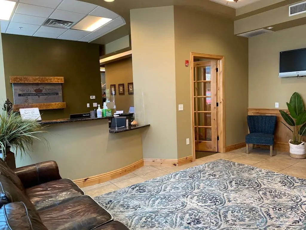 Sandy Center Family and Cosmetic Dentistry