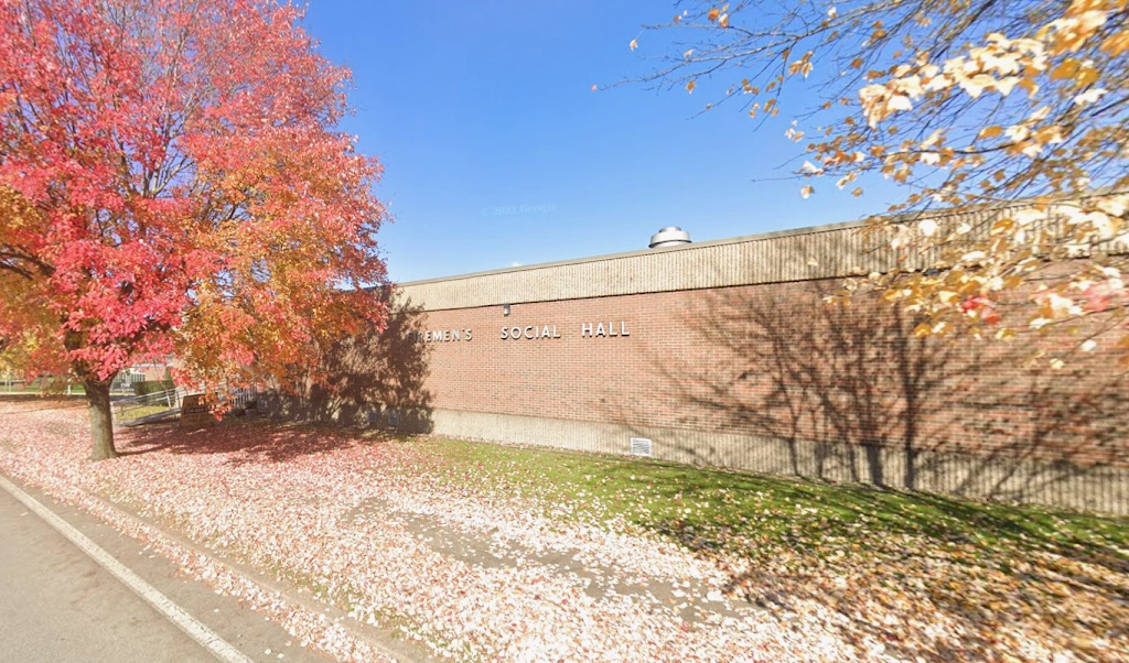 Cicchini Dental LLC - Professional dental clinic exterior with modern facilities