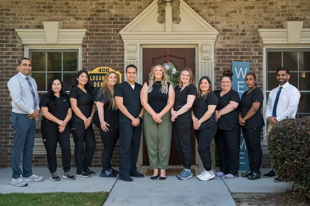 Loganville Dental - Professional dental clinic exterior with modern facilities