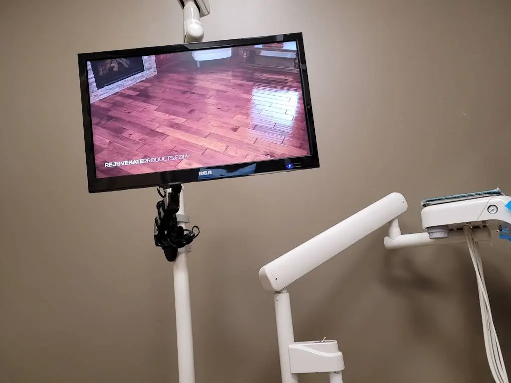 Aspen Dental - Professional dental clinic exterior with modern facilities