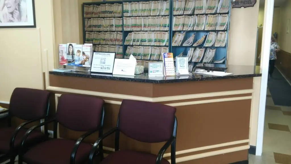 VIP Dentists - Patel Vinay DDS - Professional dental clinic exterior with modern facilities