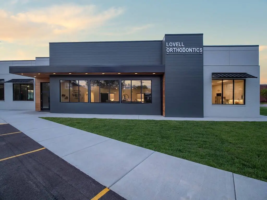 Lovell Orthodontics - Professional dental clinic exterior with modern facilities