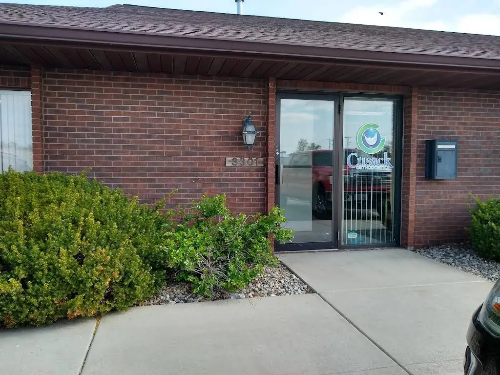 Cusack Orthodontics - Professional dental clinic exterior with modern facilities