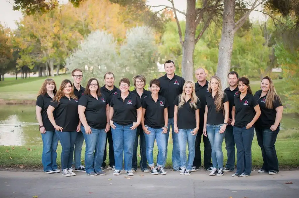 Hansen Orthodontics - Professional dental clinic exterior with modern facilities