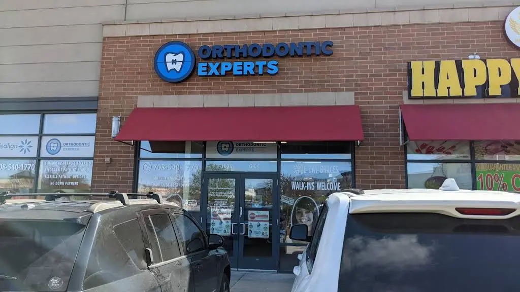 Orthodontic Experts - Professional dental clinic exterior with modern facilities