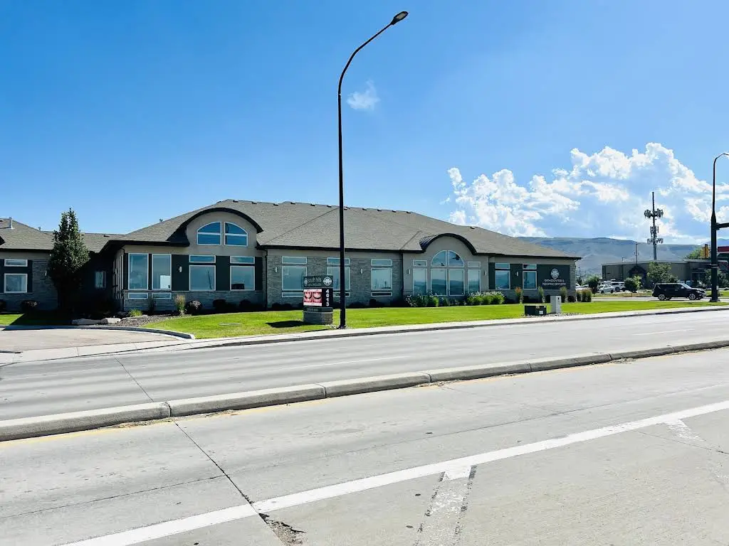 South Hills Dental Specialists - Professional dental clinic exterior with modern facilities