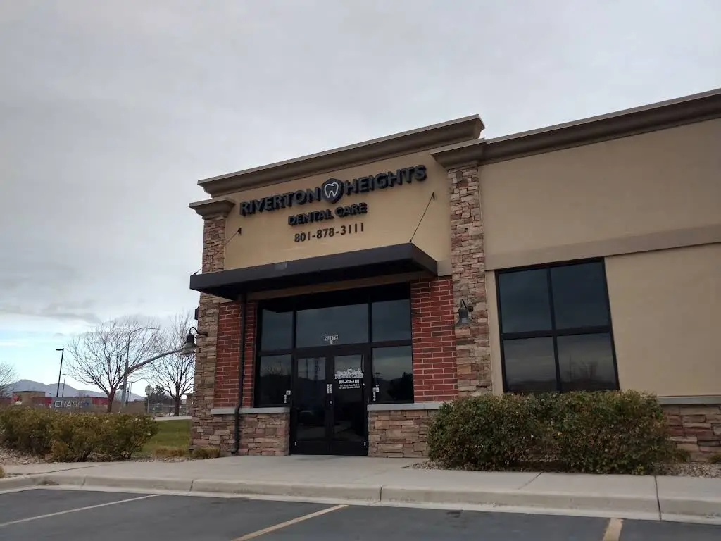Riverton Heights Dental Care - Professional dental clinic exterior with modern facilities