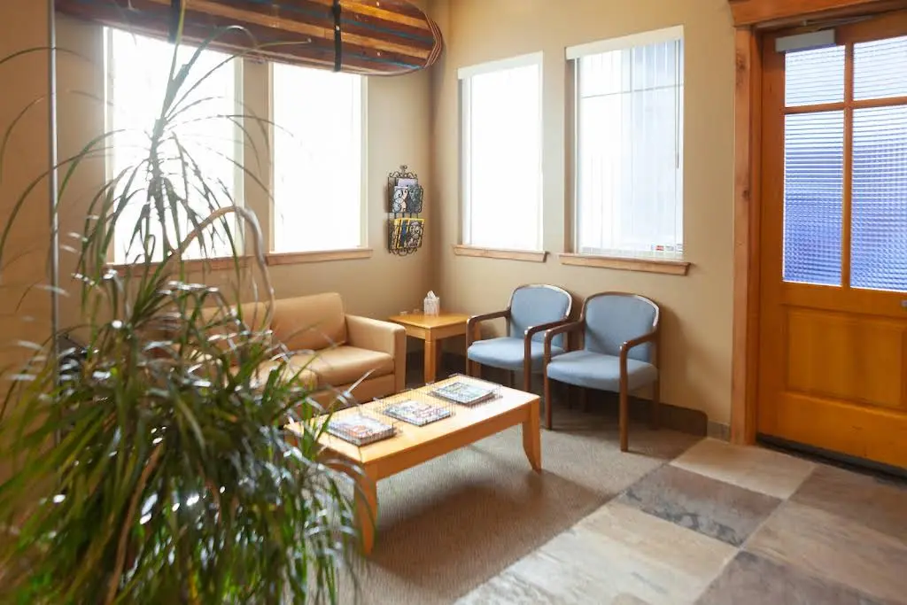 Falling Creek Dental - Professional dental clinic exterior with modern facilities