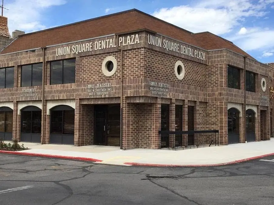 Dr. David Thorup, DMD Family Dentistry - Professional dental clinic exterior with modern facilities