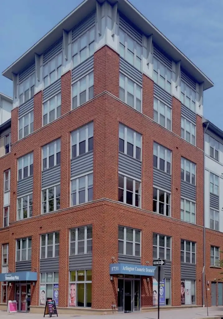 Arlington Dentists - Professional dental clinic exterior with modern facilities