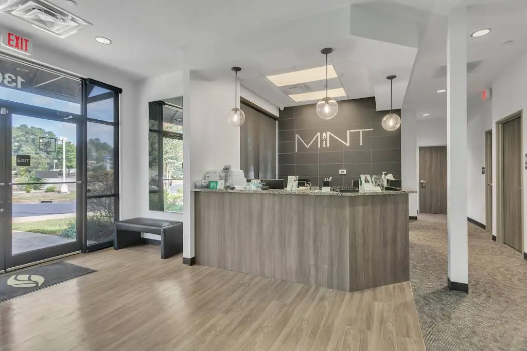 MINT dentistry - Professional dental clinic exterior with modern facilities