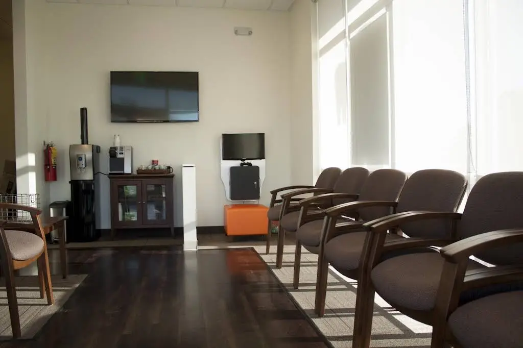 Loganville Dentist Office - Professional dental clinic exterior with modern facilities