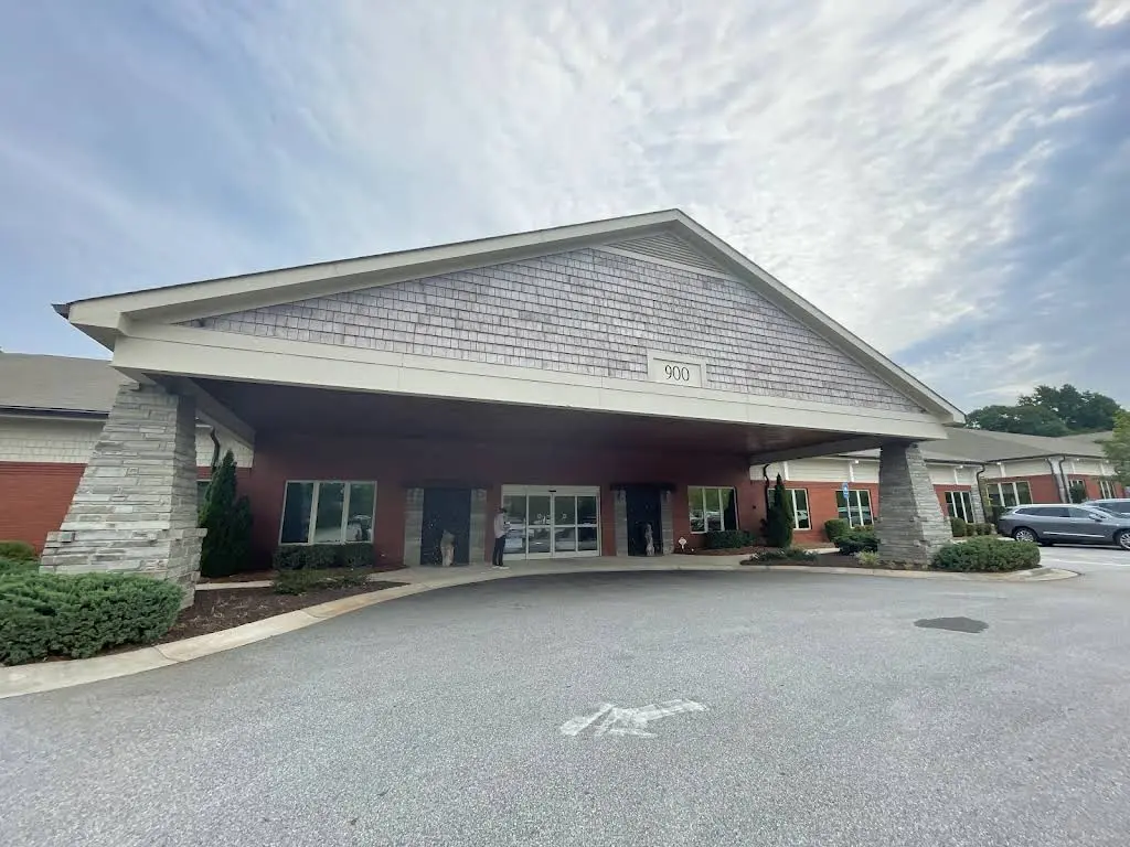 Healthy Smiles Childrens Dentistry - Professional dental clinic exterior with modern facilities