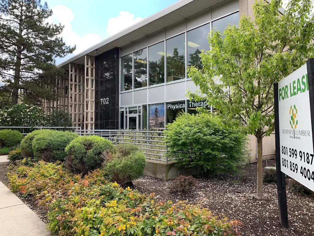 David O. Smith DMD Family Dentistry - Professional dental clinic exterior with modern facilities