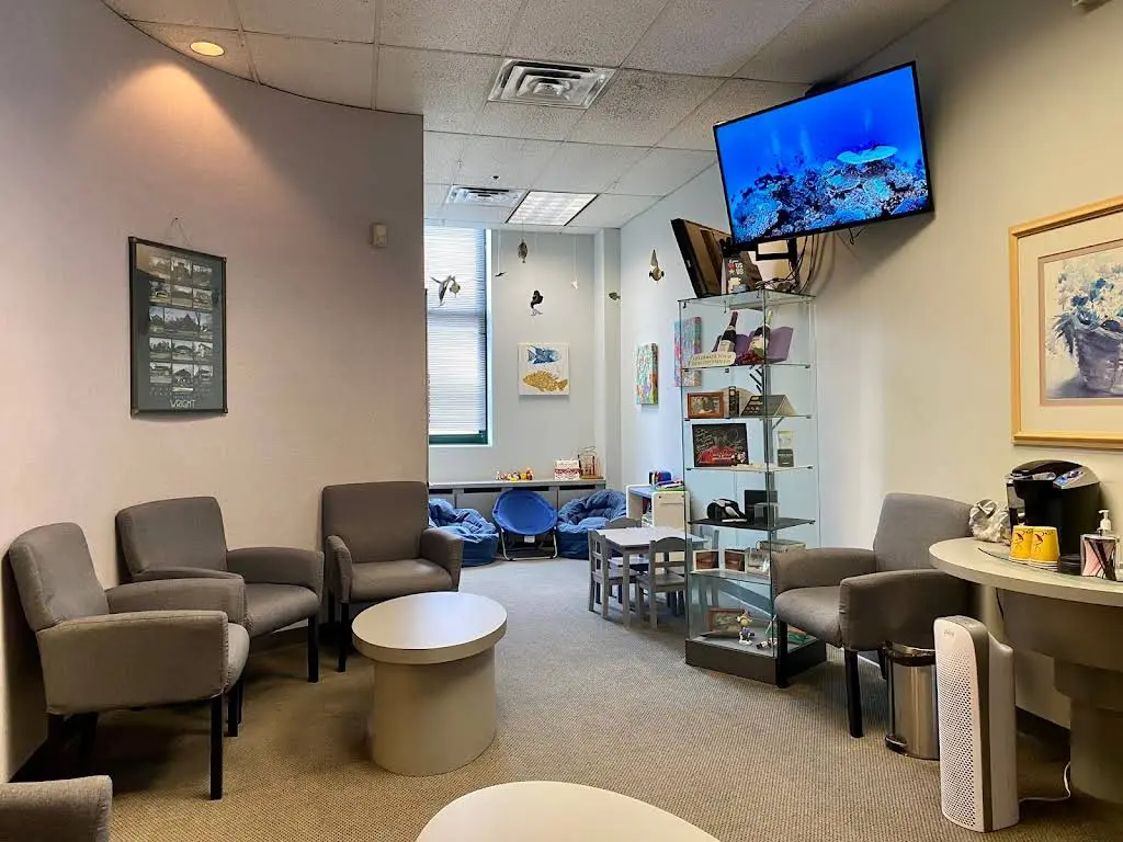 Town & Country Dental of Oak Park - Professional dental clinic exterior with modern facilities