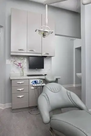 Mint Dental - Professional dental clinic exterior with modern facilities