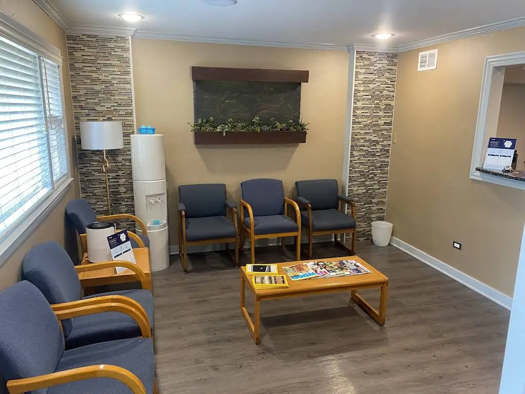 Downers Grove Dental and Orthodontics - Professional dental clinic exterior with modern facilities