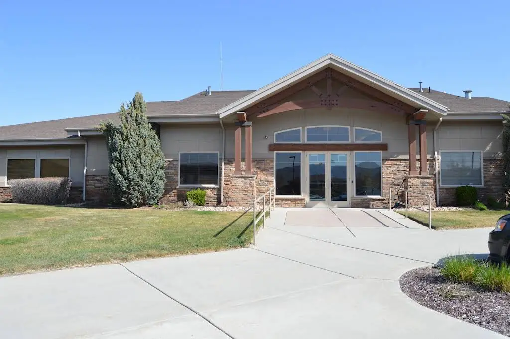 Granite View Dental - Professional dental clinic exterior with modern facilities