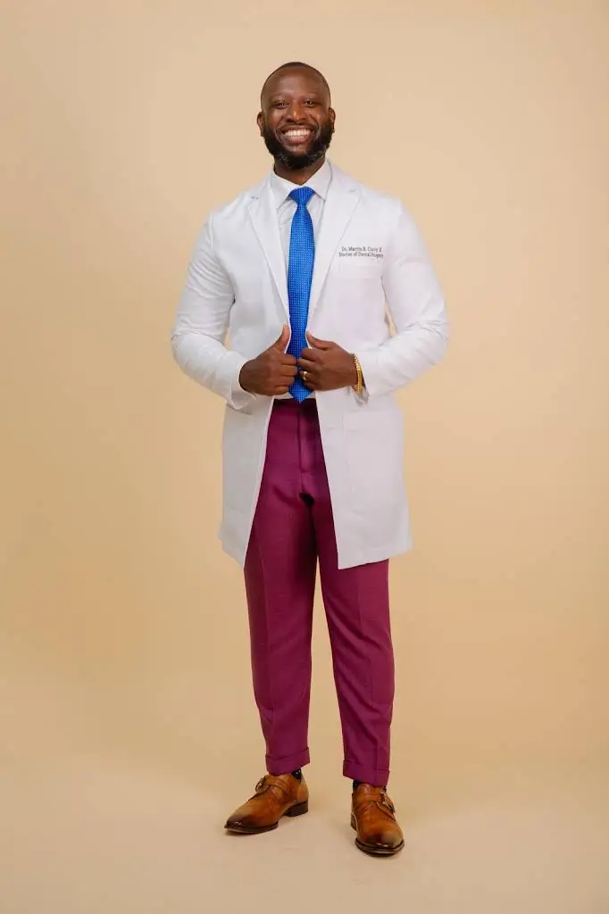 Dr. Martin Curry Dentistry - Professional dental clinic exterior with modern facilities