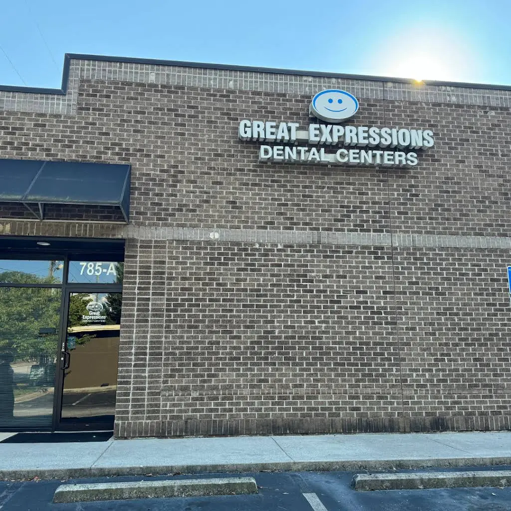 Great Expressions Dental Centers - Professional dental clinic exterior with modern facilities
