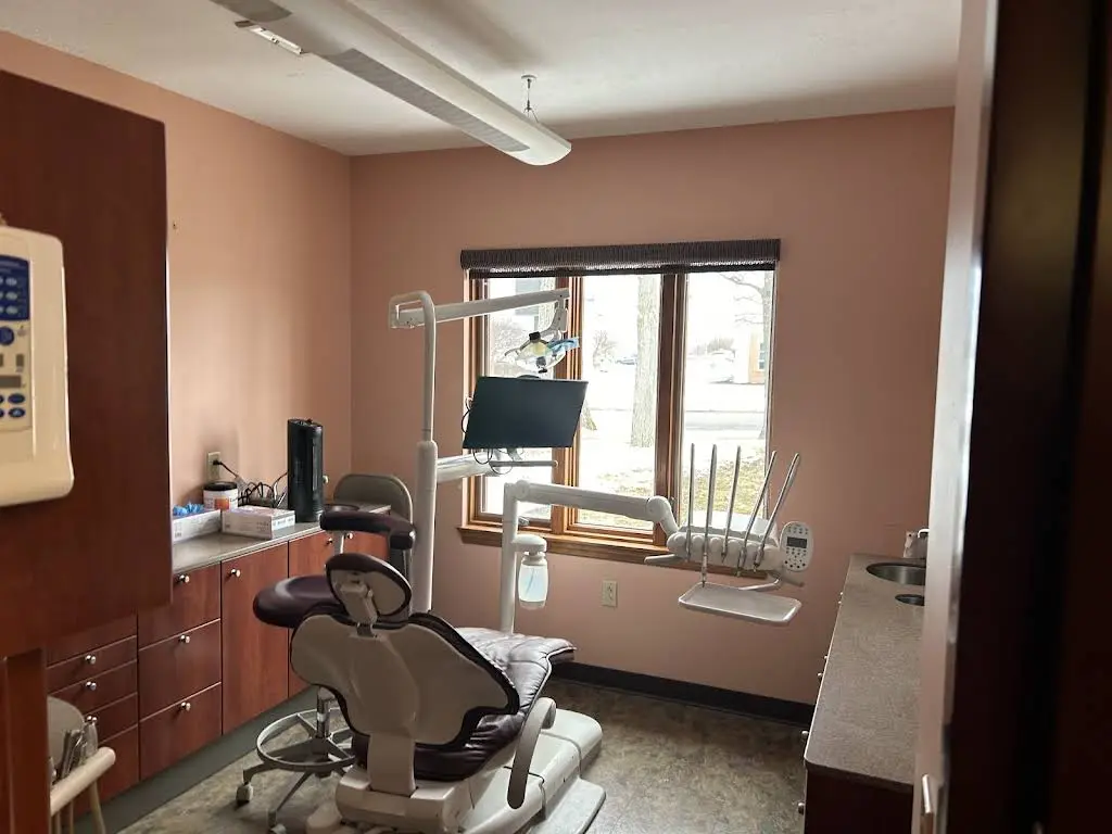 Elite Dentistry of Johnstown - Professional dental clinic exterior with modern facilities