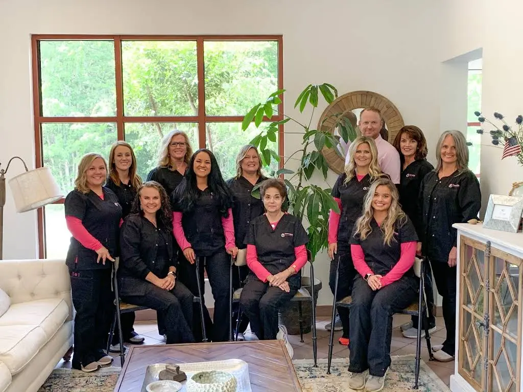 Covington Dental Partners - Professional dental clinic exterior with modern facilities