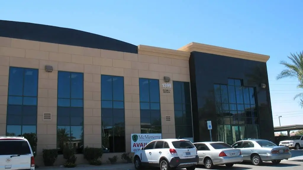 Galleria Dental - Professional dental clinic exterior with modern facilities