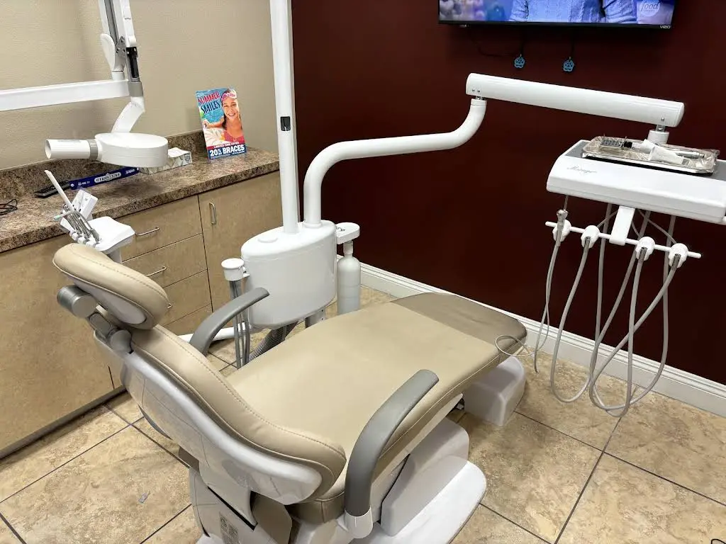 Boston Dental - Professional dental clinic exterior with modern facilities