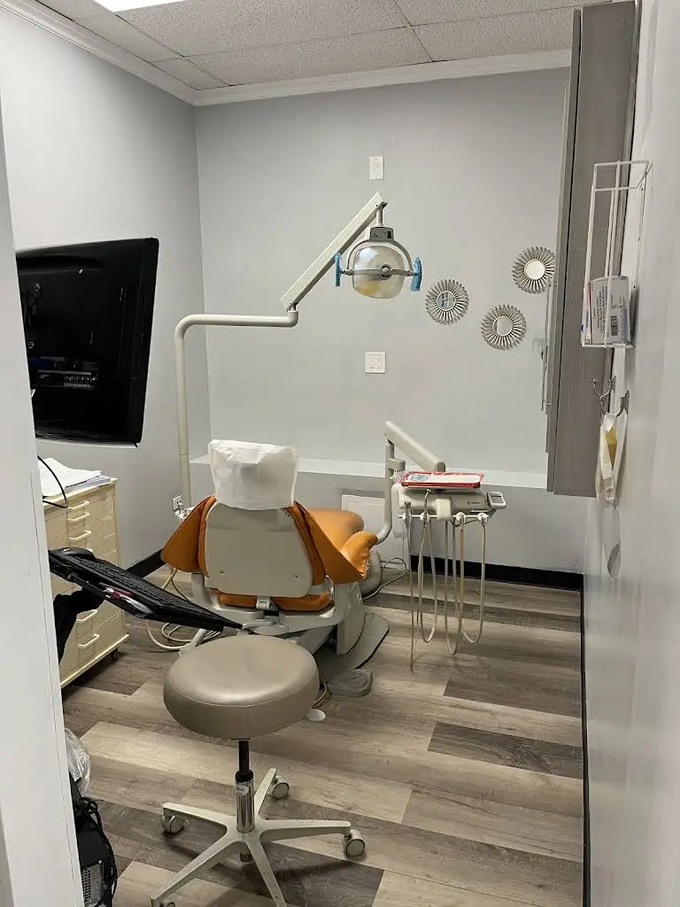 Belmont Dental PC - Professional dental clinic exterior with modern facilities