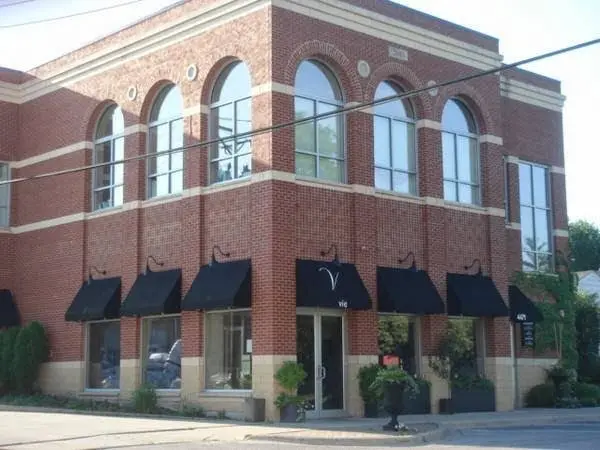Versaci Vincent T DDS - Professional dental clinic exterior with modern facilities