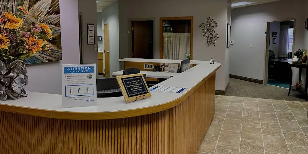 Eastland Dental Center - Professional dental clinic exterior with modern facilities