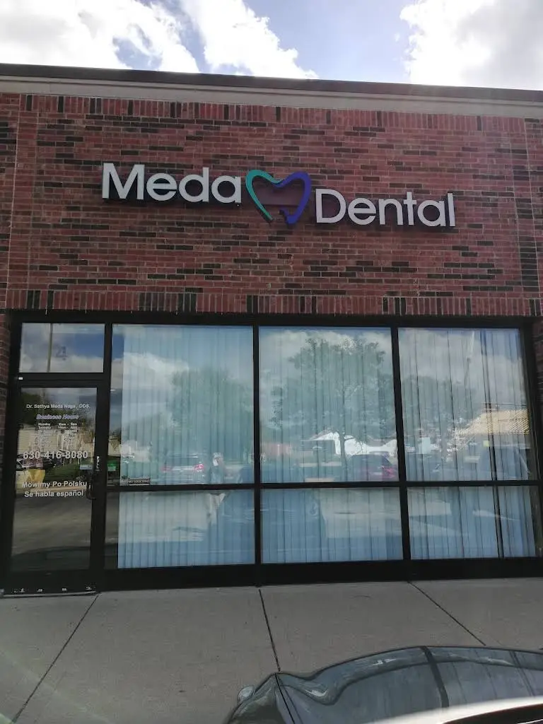 Meda Dental - Professional dental clinic exterior with modern facilities