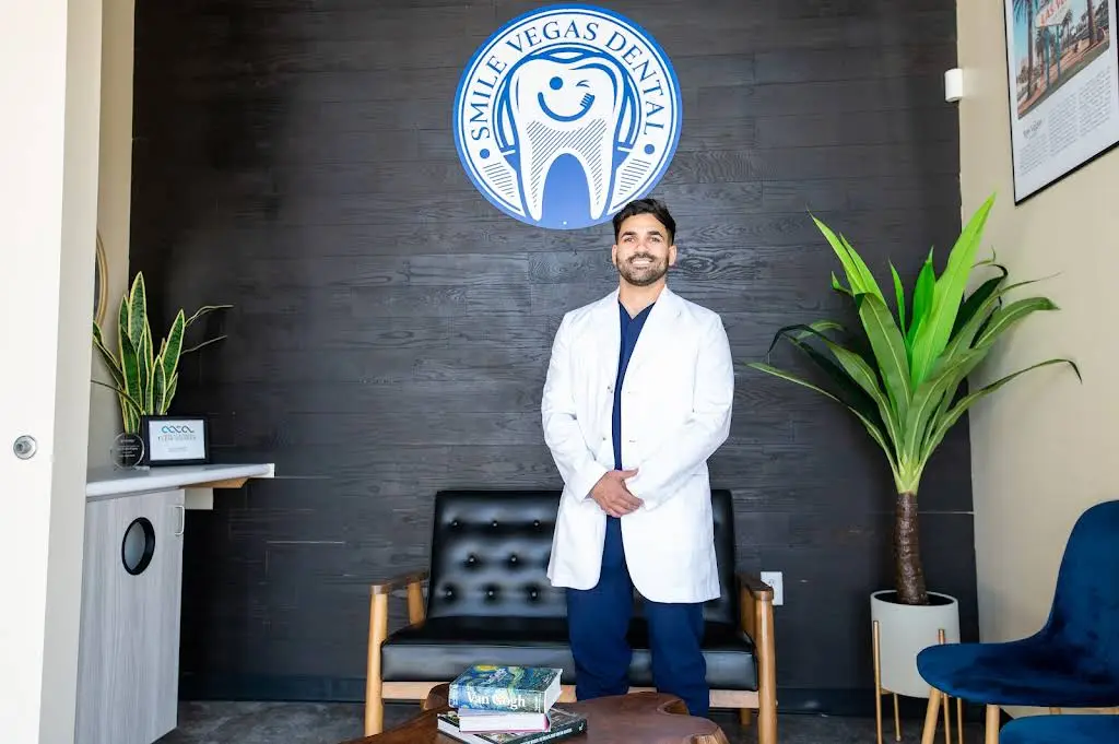 Smile Vegas Dental - Professional dental clinic exterior with modern facilities