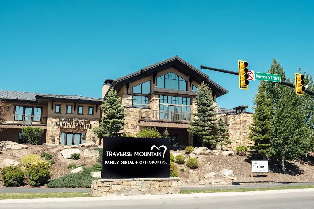 Traverse Mountain Family Dental - Professional dental clinic exterior with modern facilities