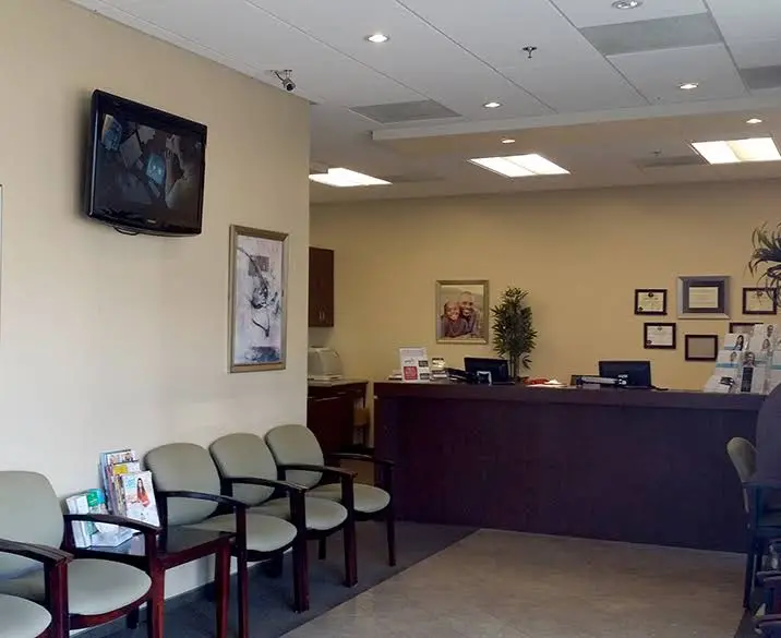 Stephanie Dental Group - Professional dental clinic exterior with modern facilities
